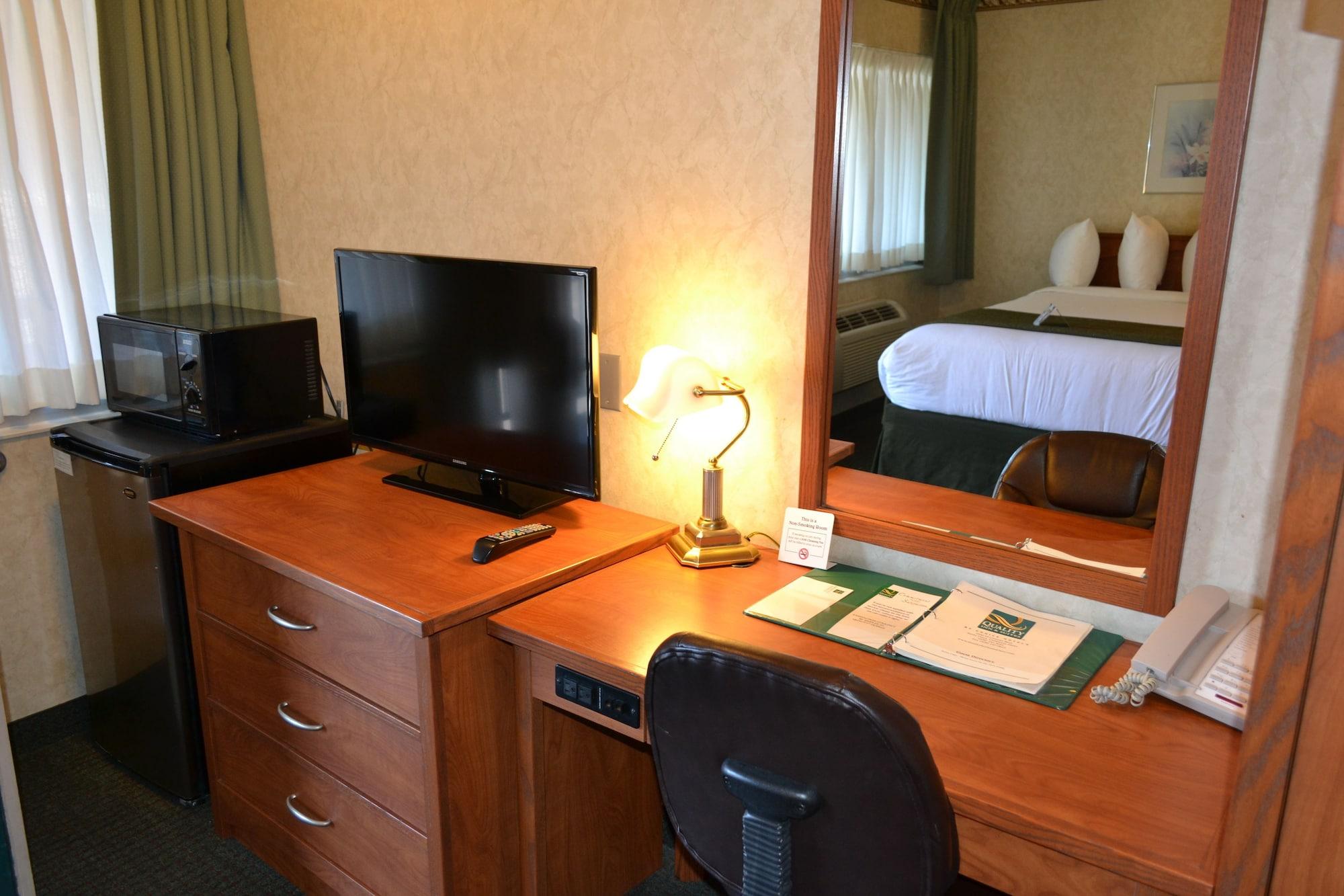 Quality Inn & Suites Silicon Valley Santa Clara Zewnętrze zdjęcie