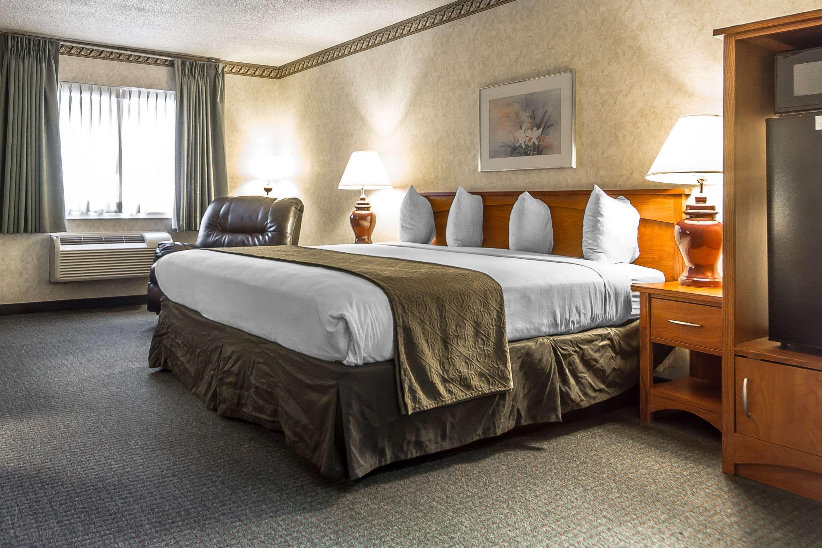 Quality Inn & Suites Silicon Valley Santa Clara Zewnętrze zdjęcie