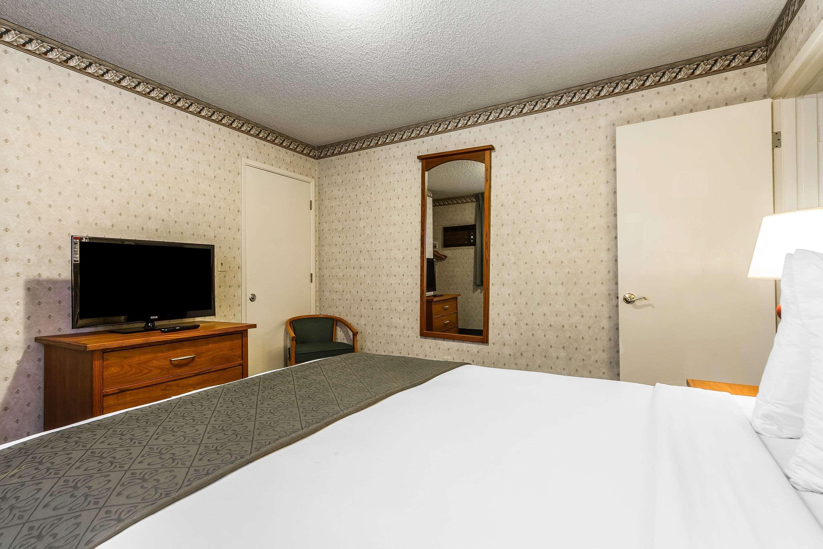 Quality Inn & Suites Silicon Valley Santa Clara Zewnętrze zdjęcie