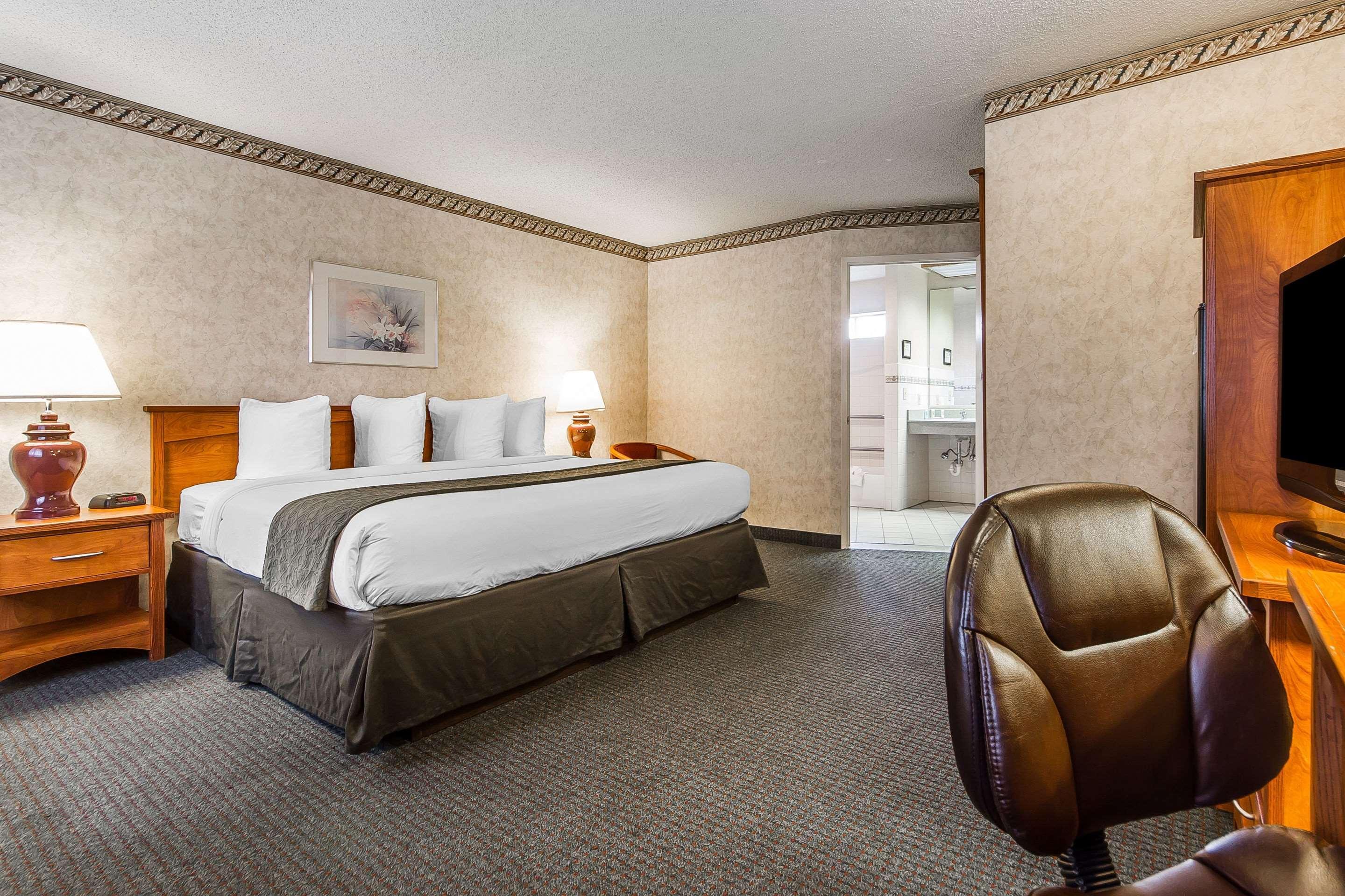 Quality Inn & Suites Silicon Valley Santa Clara Zewnętrze zdjęcie