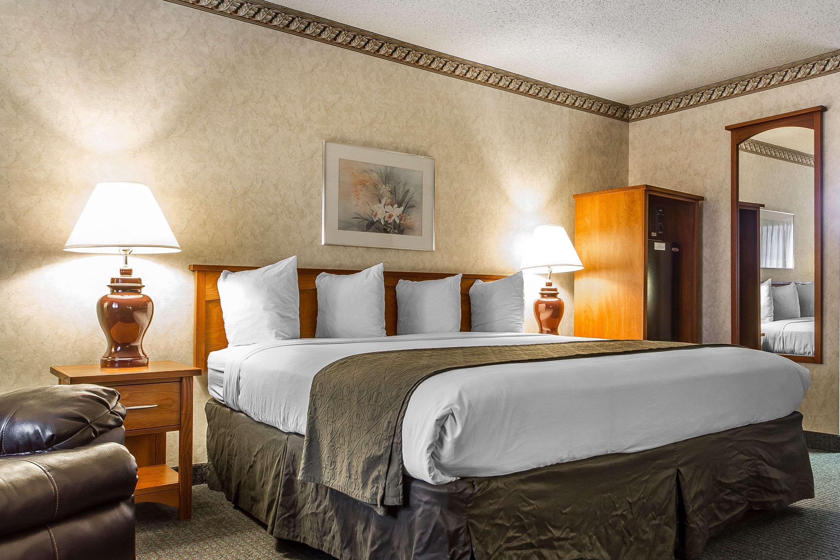 Quality Inn & Suites Silicon Valley Santa Clara Zewnętrze zdjęcie