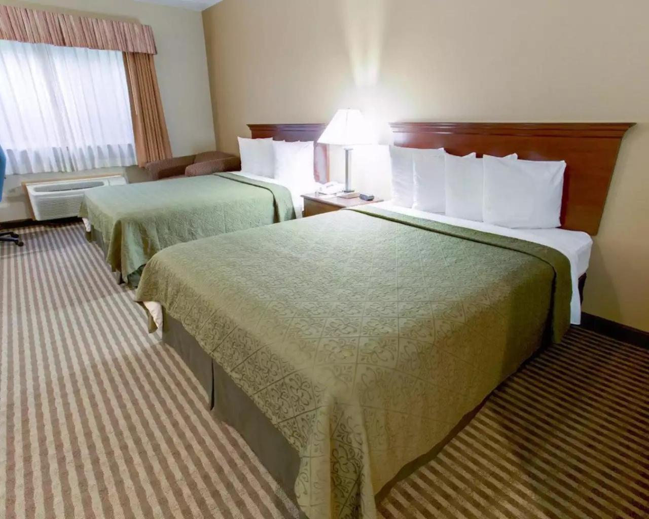 Quality Inn & Suites Silicon Valley Santa Clara Zewnętrze zdjęcie